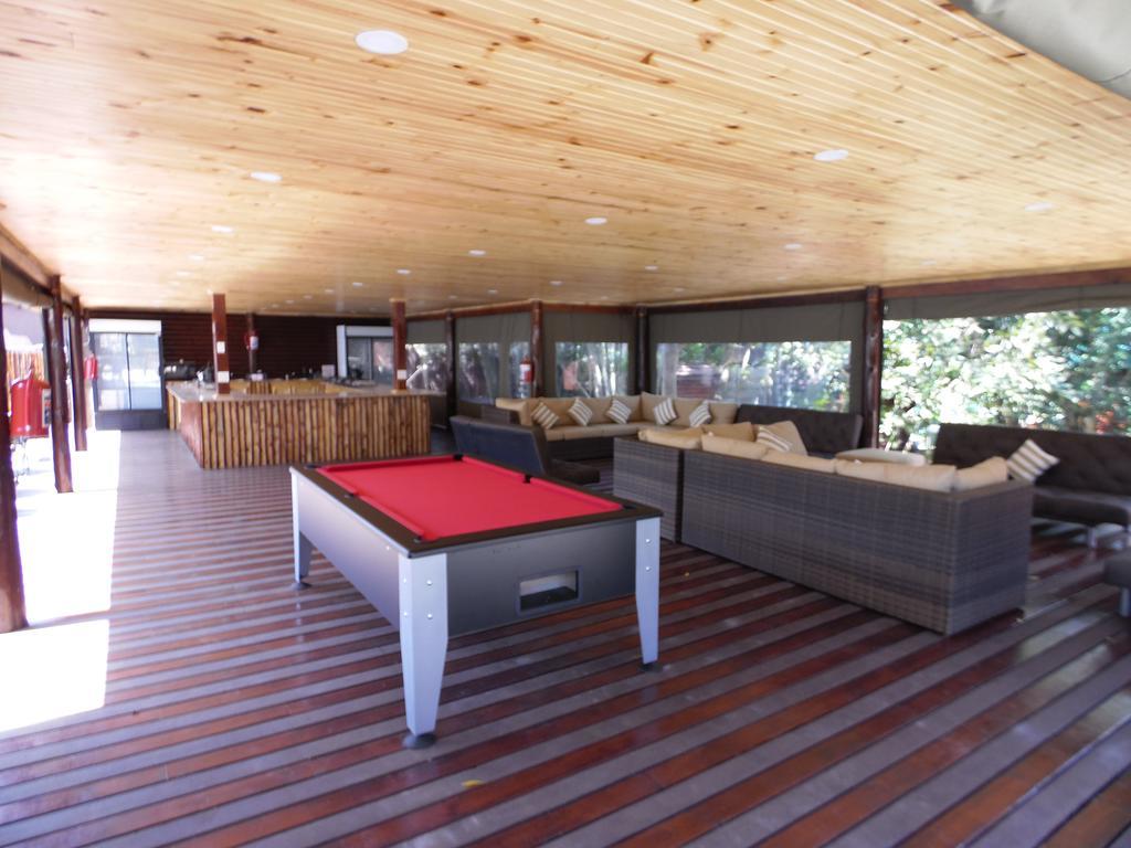 Urban Glamping Tranquil International Backpacking Village Saint Lucia Estuary Dış mekan fotoğraf